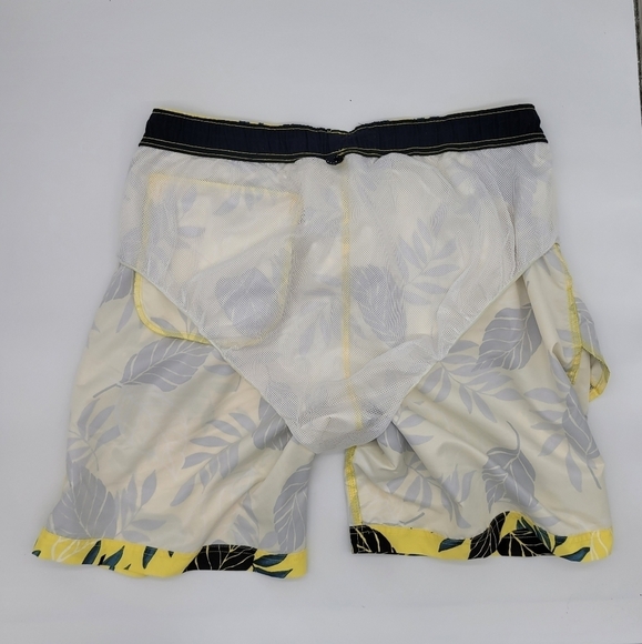 Nautica Men's Sz XL Blue Tropical Print Quick Dry - Picture 7 of 10